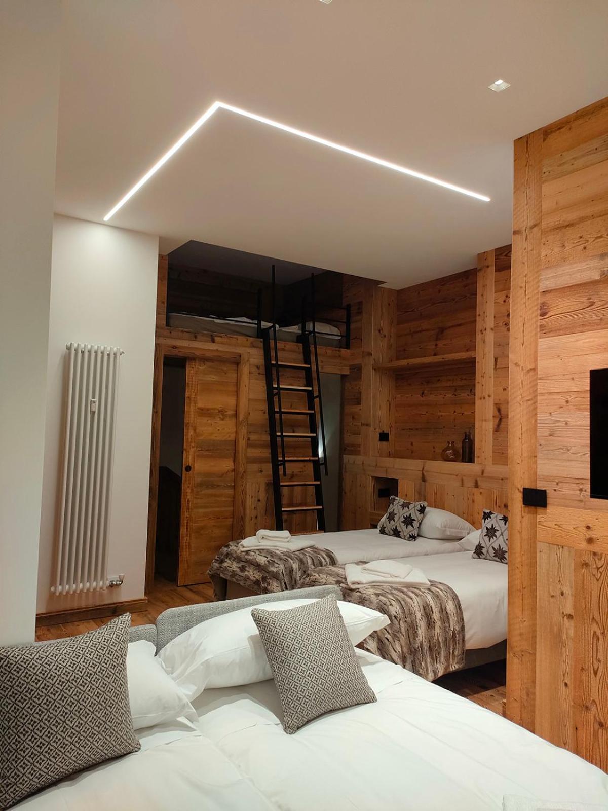 Fior Di Roccia Apartments- In Centro Cervinia, Sauna Privata, Matterhorn Dream Breuil-Cervinia Exteriör bild
