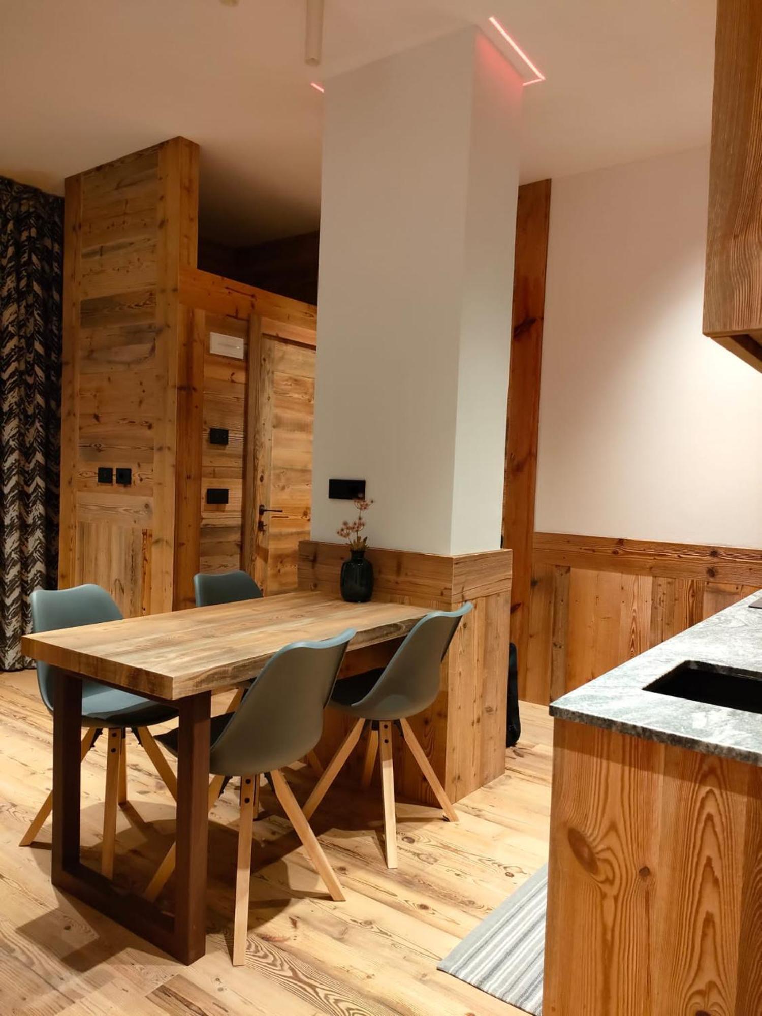 Fior Di Roccia Apartments- In Centro Cervinia, Sauna Privata, Matterhorn Dream Breuil-Cervinia Exteriör bild